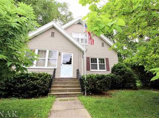 213 N Main St, Saybrook, IL 61770