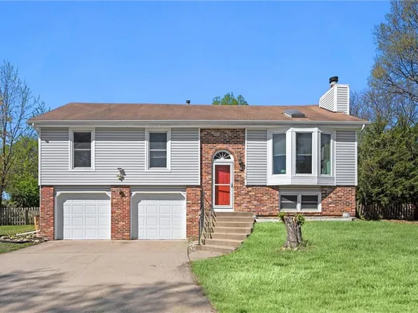 11564 Caenen St, Overland Park, KS 66210