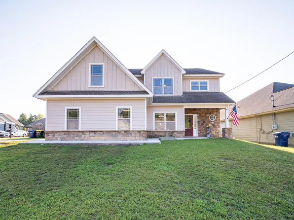 10 Lee Road 2174, Phenix City, AL 36870