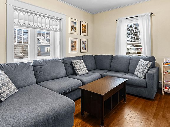 3rd image of 57 Allen Street