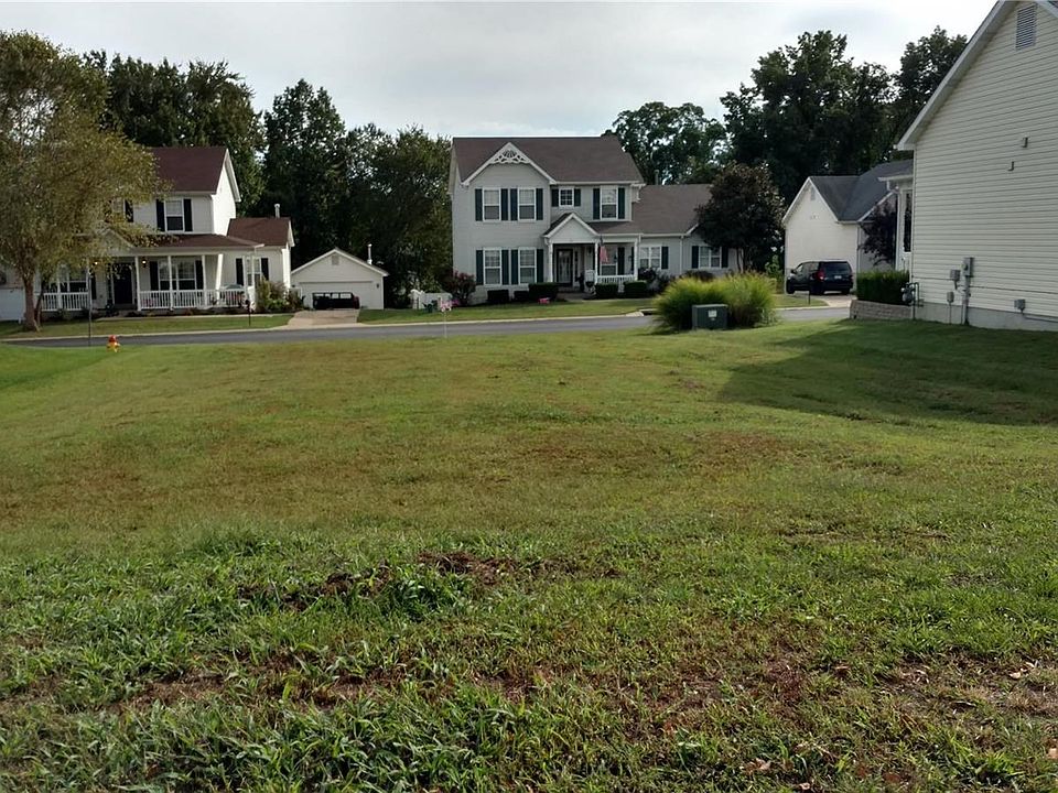 2nd image of 318 Montesano Park Drive