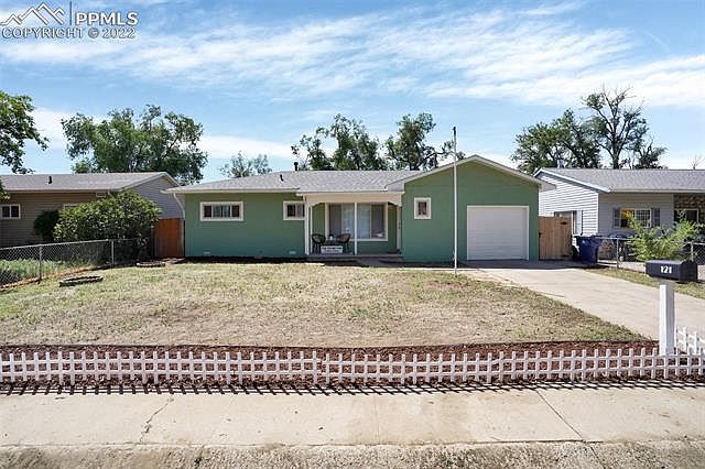 1st image of 121 Esther Dr
