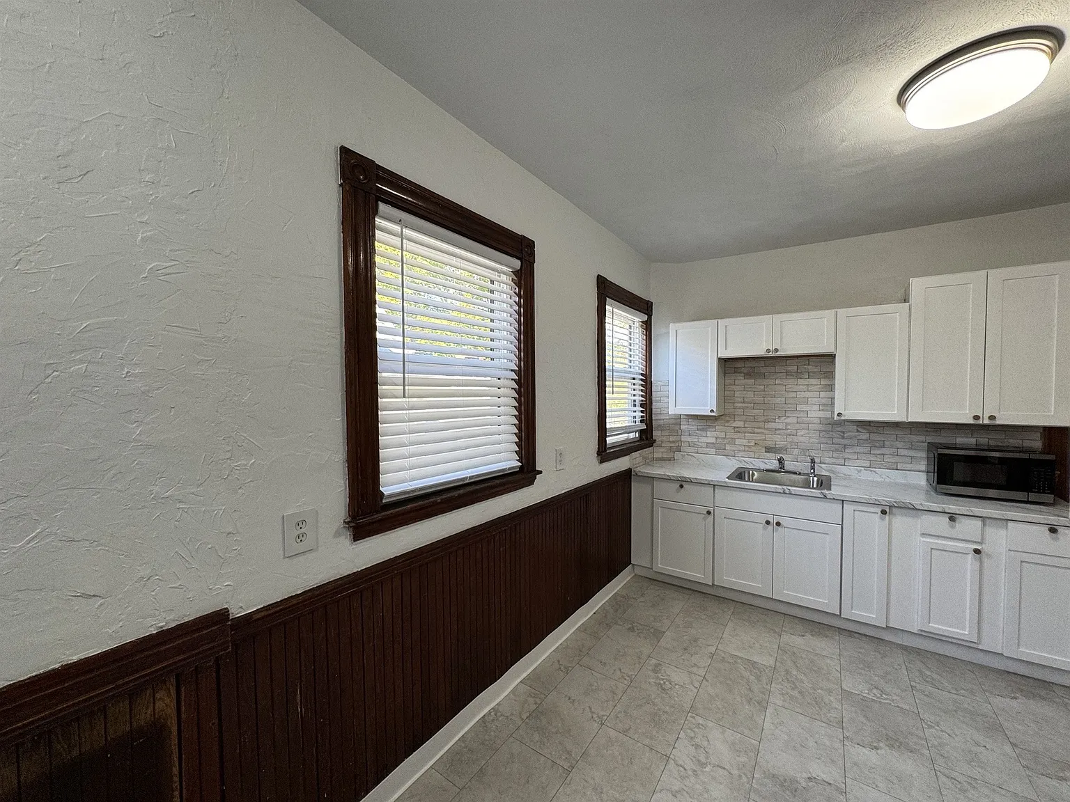 37 Columbus Ave — Photo 2