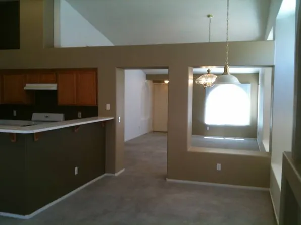 1860 Grand Prairie Ave, North Las Vegas, NV 89032
