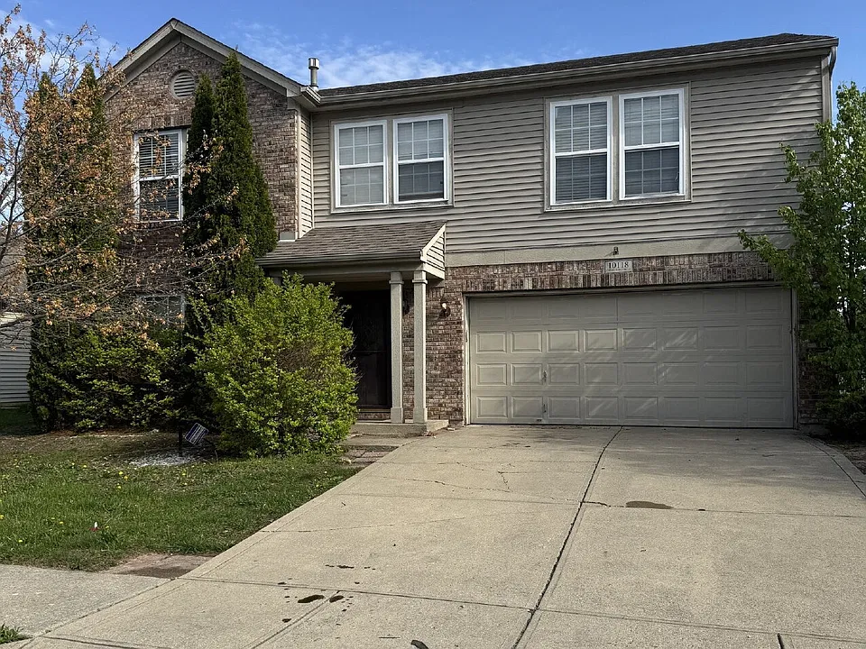 10118 Clear Creek Cir