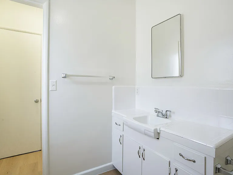 632 Pico Blvd #4 — Photo 4