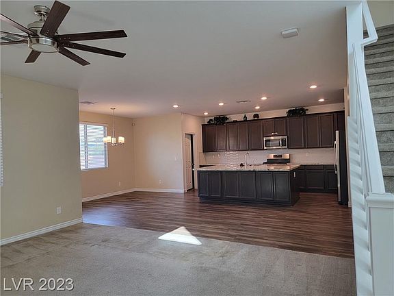 4th image of 1222 Cliff Castle Ave