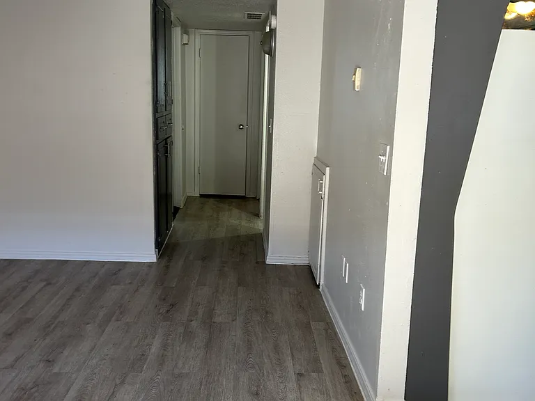 100 N Kimbell Rd — Photo 6