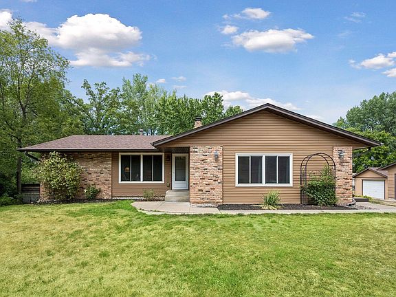 5th image of 760 Shady Ln