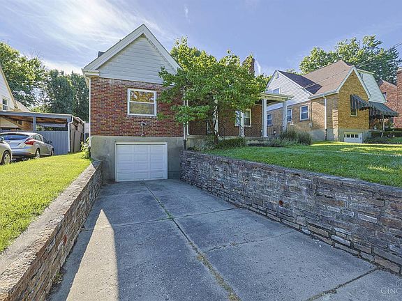2nd image of 1140 Covedale Ave