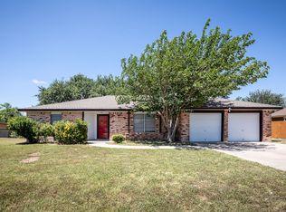 213 Fox Dr, Del Rio, TX 78840