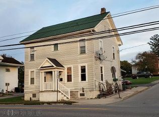 200 N Market St, Martinsburg, PA