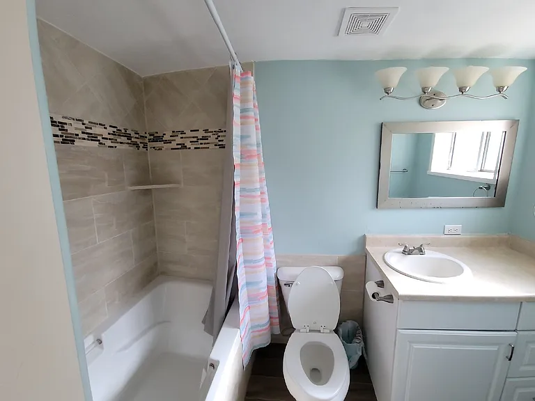 1065 N Canyon St #B — Photo 6
