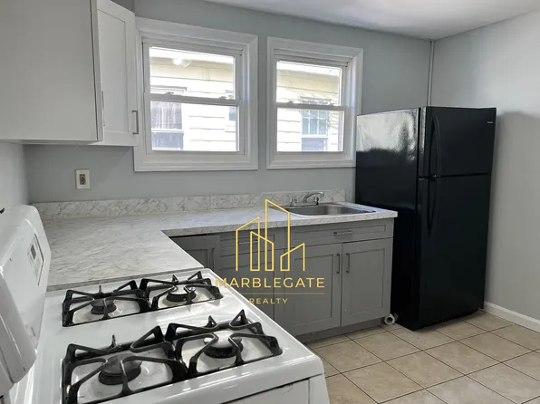 229 Alexander St, Newark, NJ