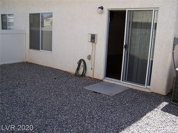 3rd image of 6474 Stone Dry Ave Unit 103
