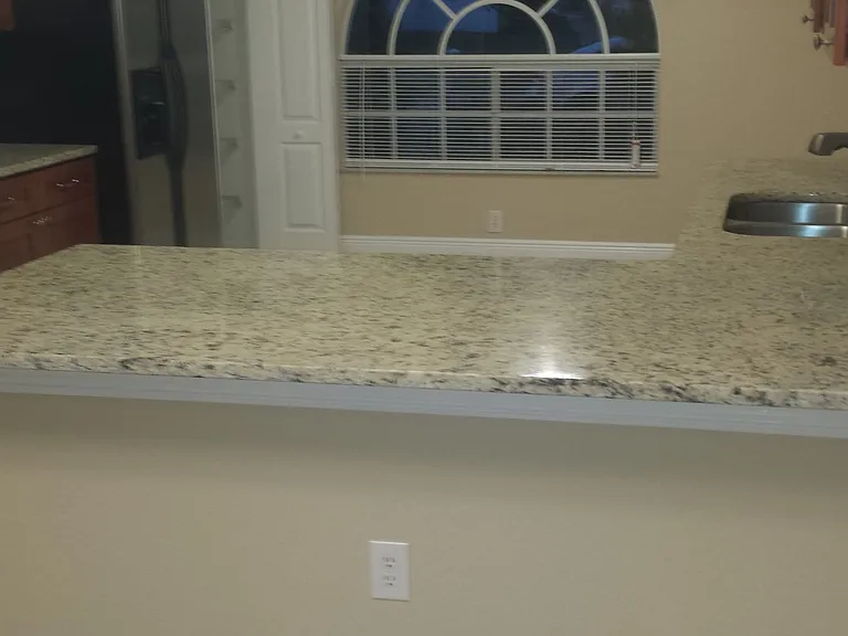 9402 Hidden Water Cir — Photo 18