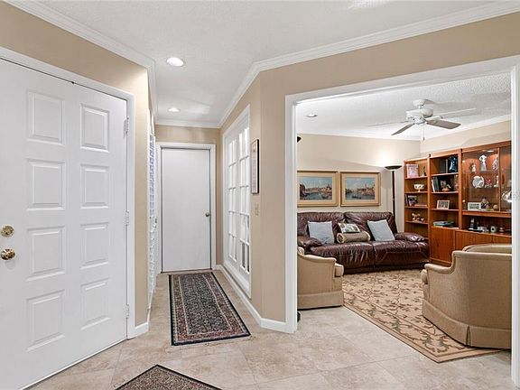 4th image of 4230 Arborwood Ln