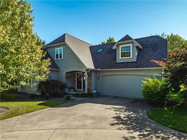 10165 Glen Eagle Ln, Twinsburg, OH 44087