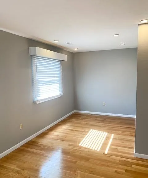 121 N Douglas St #D — Photo 2