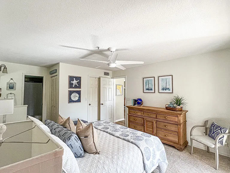 445 Bouchelle Dr #201 — Photo 19
