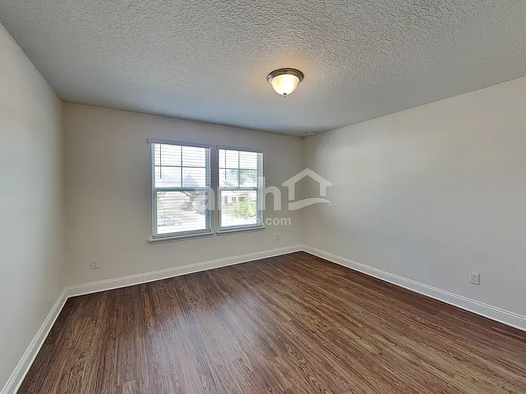 3150 Creek Village Ln — Photo 22