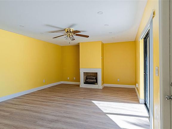 5th image of 4093 Shannon Brown Dr