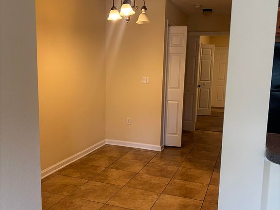 5th image of 4434 Gearhart Rd APT 4502