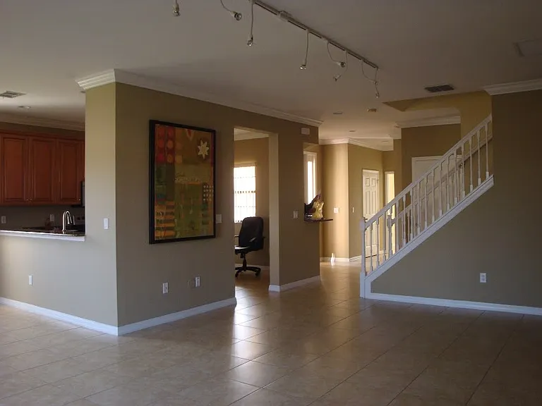 1250 Clove Dr — Photo 9