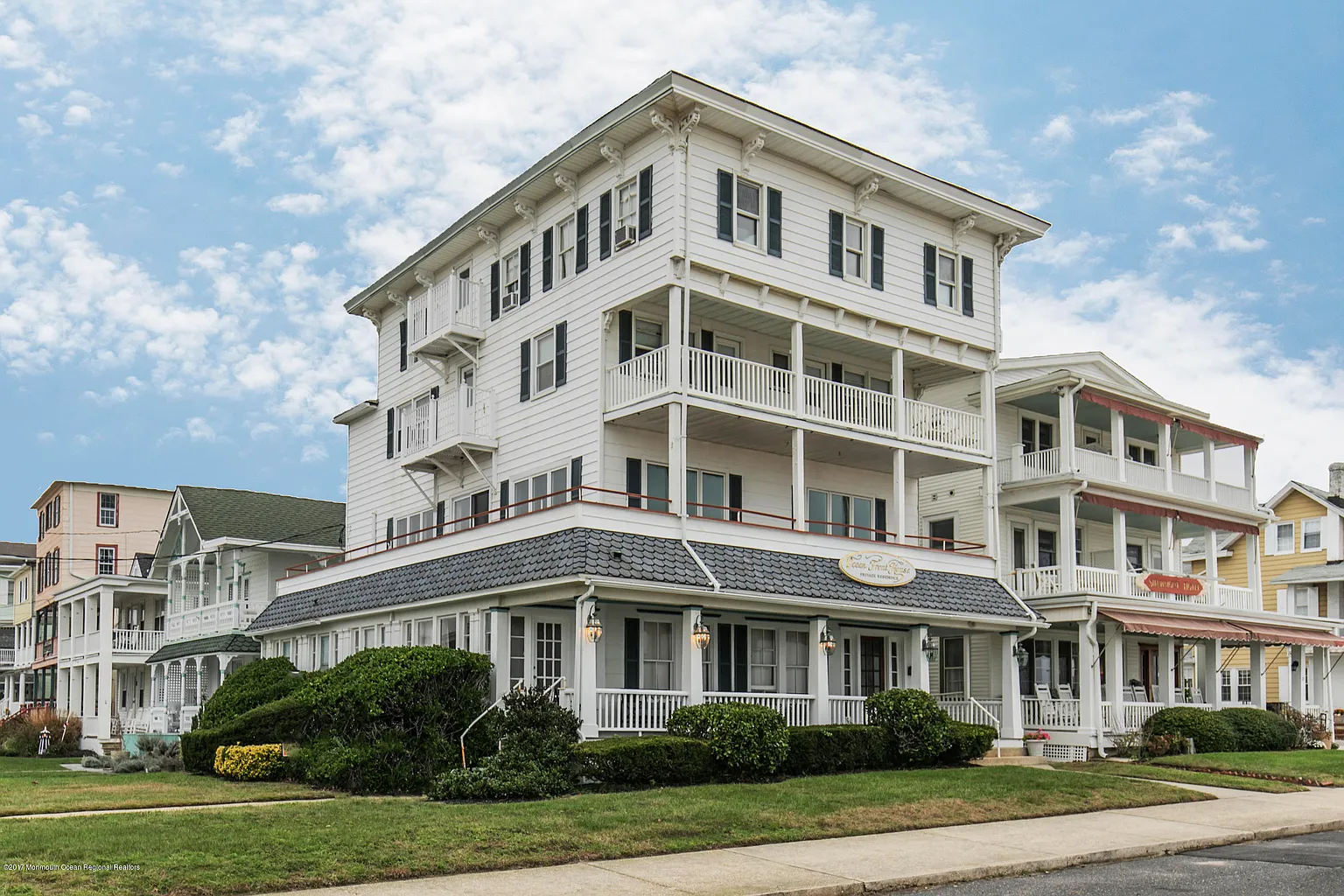 18 Ocean Ave photo 1