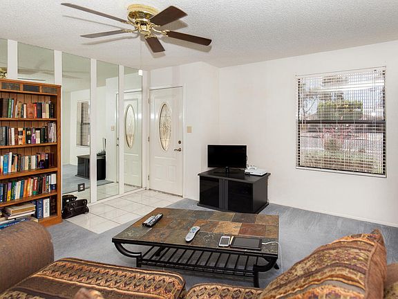 3rd image of 2239 W Javelina Ave