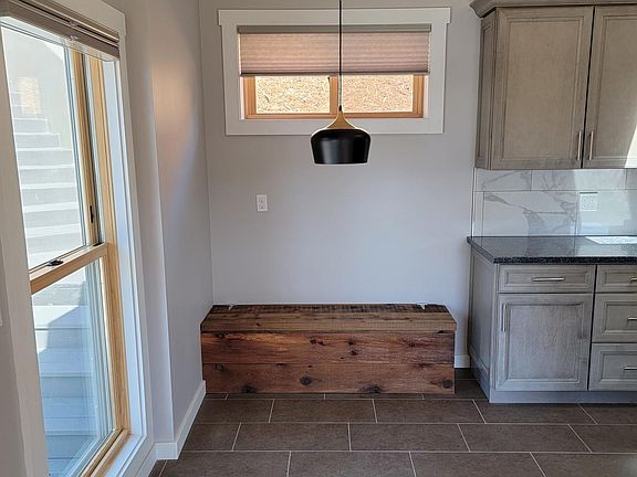 5th image of 7795 Hillmont Dr
