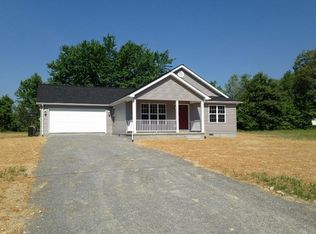 123 Autumn Ln, Russell Springs, KY 42642
