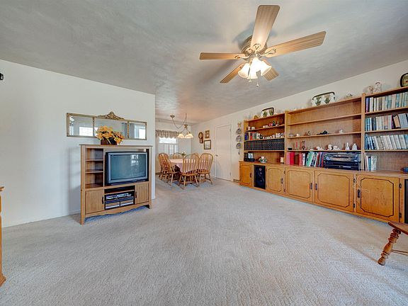 4th image of 1323 Maxville Rd