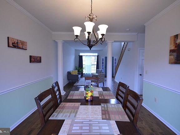 3rd image of 6134 Oaklawn Ln