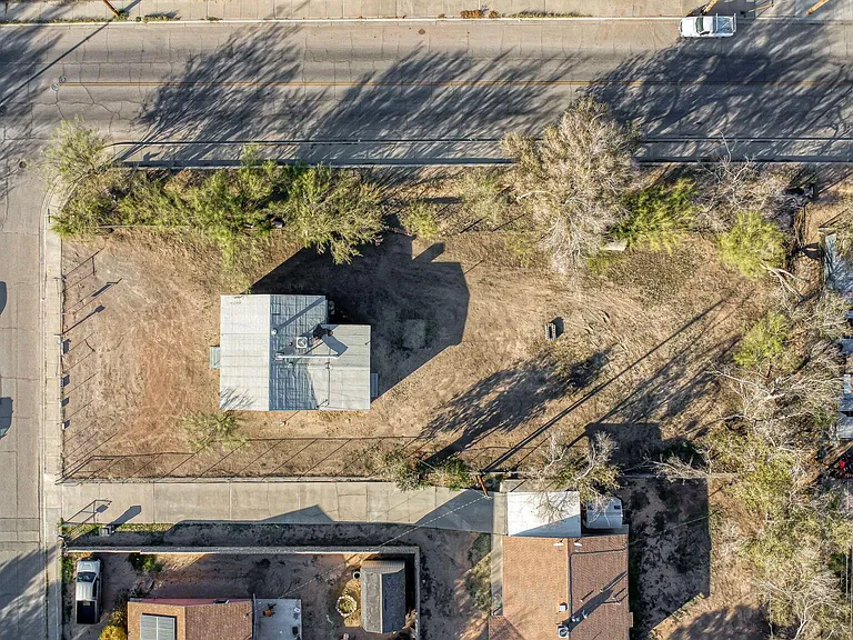 580 Chula Vista St — Photo 37