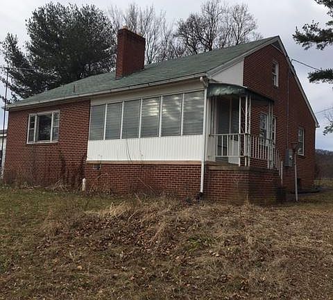 2nd image of 5303 John Marshall Hwy