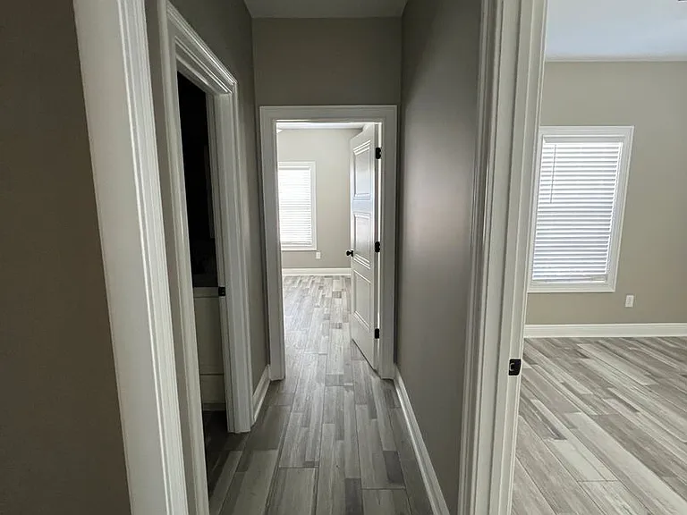 526 County Road 758 — Photo 6