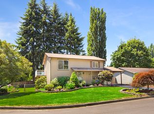 9789 NE 125th Pl, Kirkland, WA 98034
