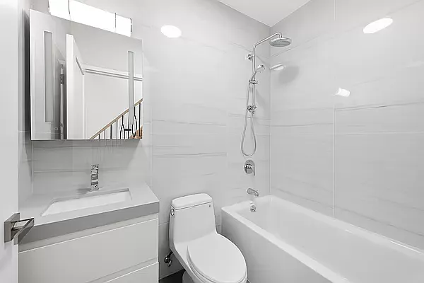 Rented by Owner | media 23