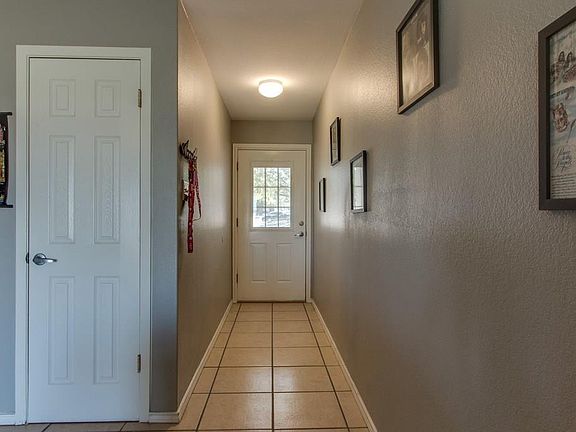 4th image of 4124 Selene Dr
