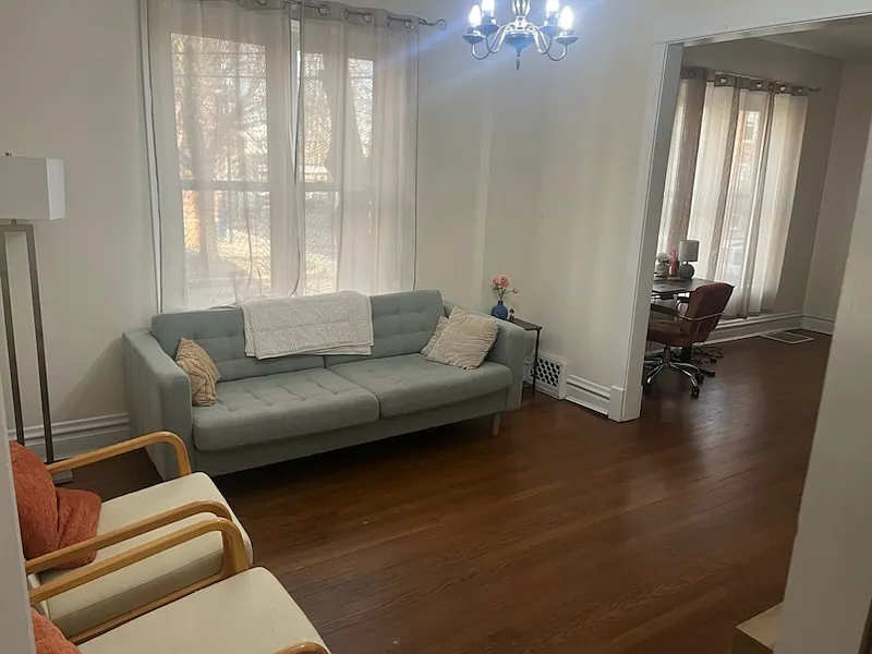 1 bed, 950 sqft, $1,795 — Photo 2