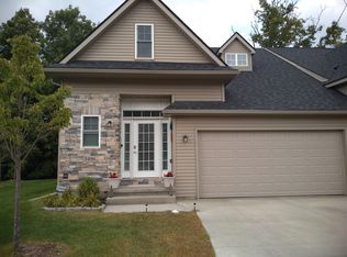 5496 Trillium Crossing Ct, Ann Arbor, MI 48103