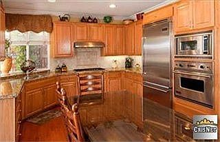 4th image of 2933 Venezia Ln