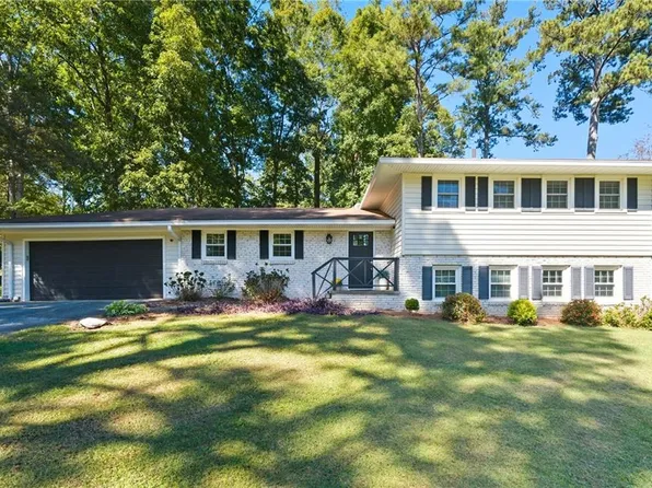 444 White Oak Dr SW, Marietta, GA 30060