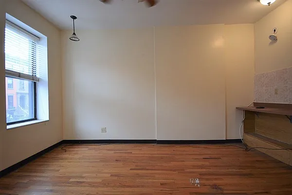 Rented by Citi Habitats | media 17