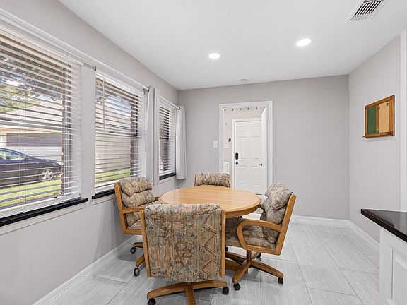 4th image of 14406 Muirfield Ln