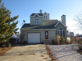 512 Bay View Dr, Toms River, NJ