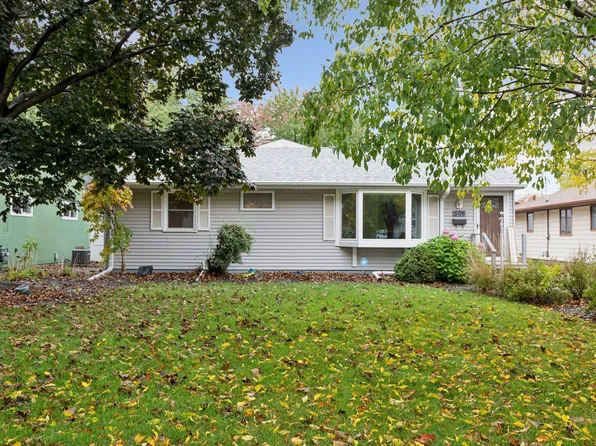 506 12th Ave S, South Saint Paul, MN 55075