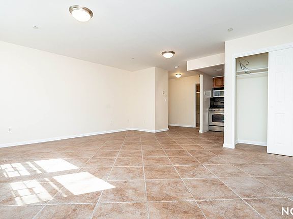 4th image of 3438 41st St APT 1A