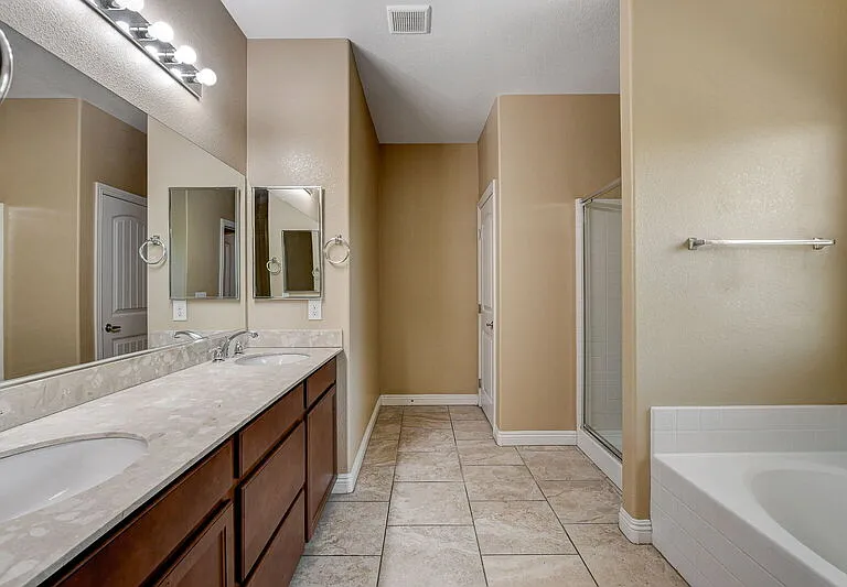 1074 Fish Pond Ave — Photo 38